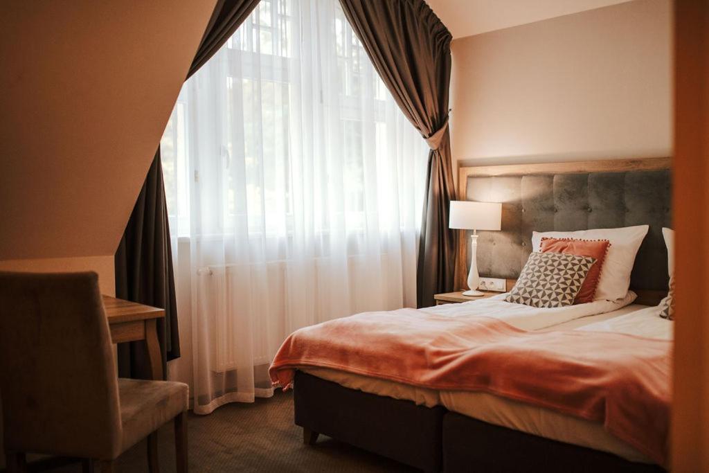 Hotel Debowy Biowellness & Spa Gory Sowie Bielawa  Εξωτερικό φωτογραφία